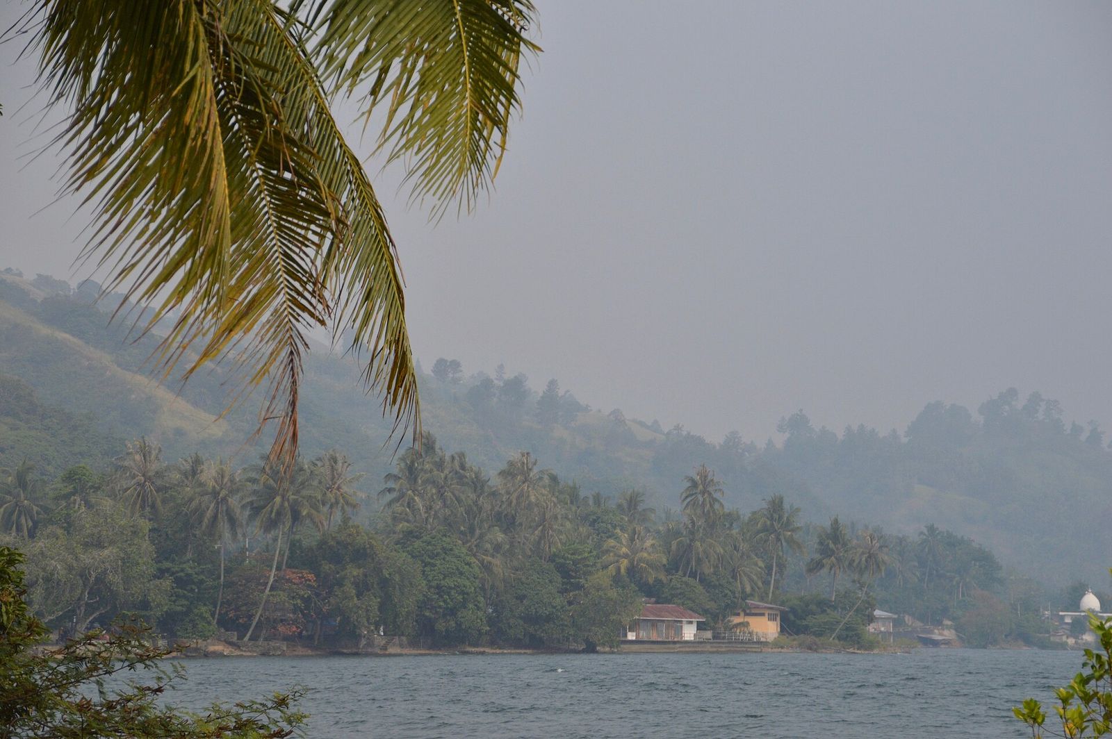 Foto Danau Singkarak