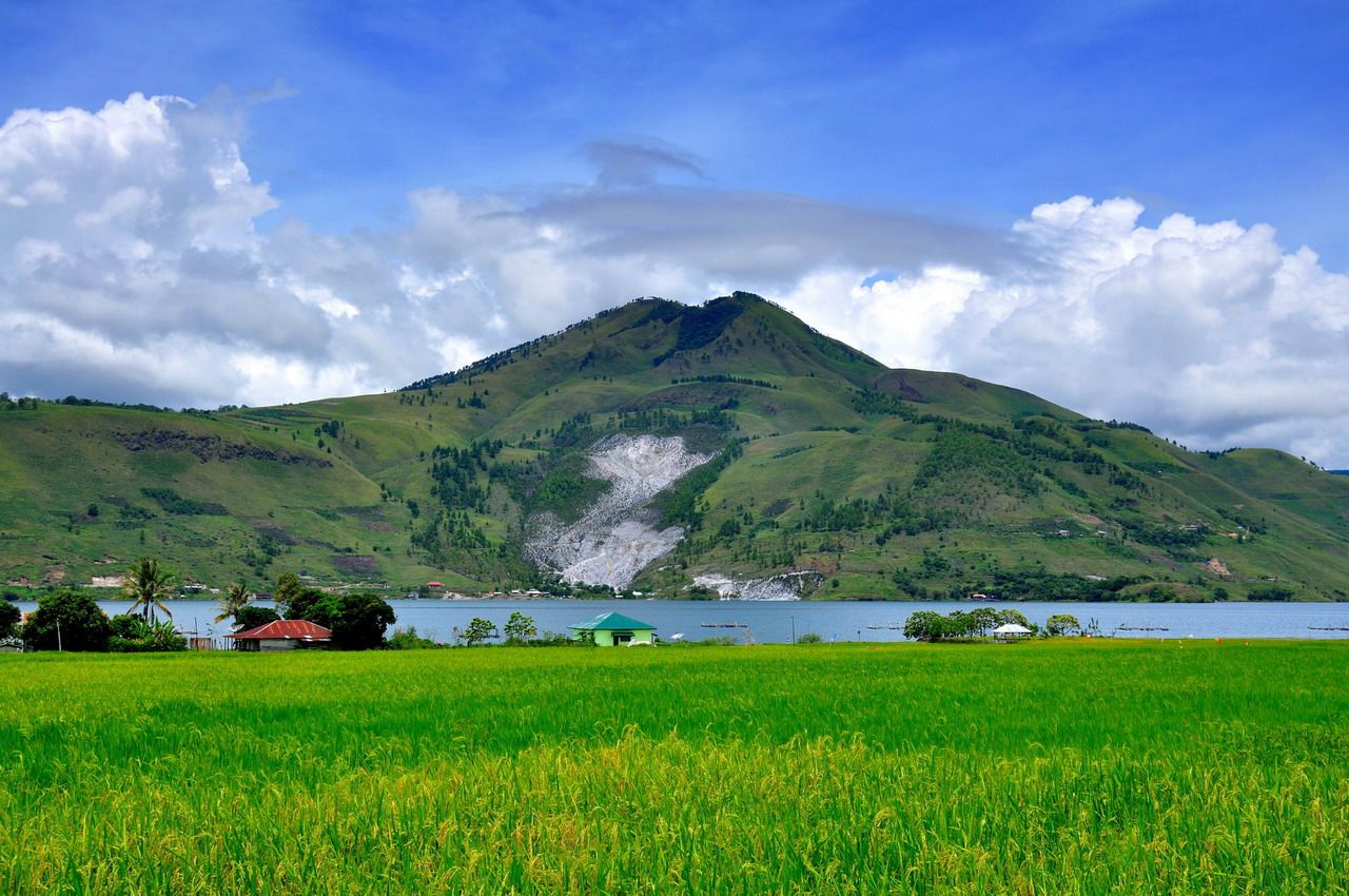 Foto Pusuk Buhit