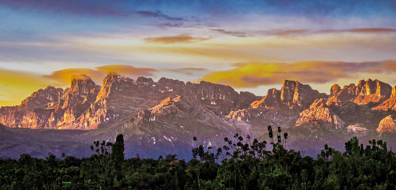 Foto Taman Nasional Lorentz